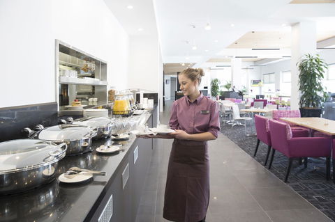 Mercure Newcastle Airport - Accommodation Bookings 12