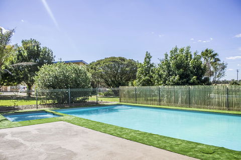Allonville Gardens Motel - Accommodation Bookings 8