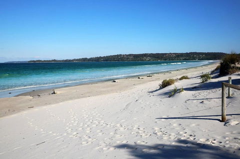 Jervis Bay Beach Shack I Pet Friendly - Accommodation Bookings 17
