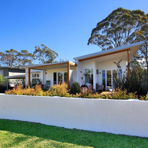 Jervis Bay Beach Shack I Pet Friendly - Accommodation Bookings 1