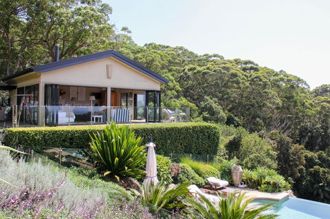 The Outlook Cabana - Accommodation Bookings 10