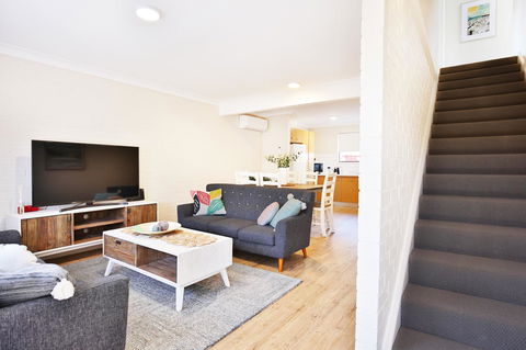 Abode @ Culburra - Pet Friendly - 4 Mins To Beach - Accommodation Bookings 7