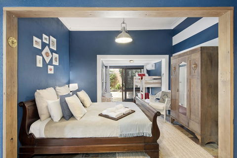 Designer Studios Manly - Accommodation Bookings 11