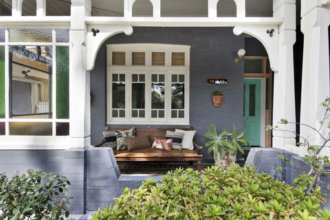 Designer Studios Manly - Accommodation Bookings 1
