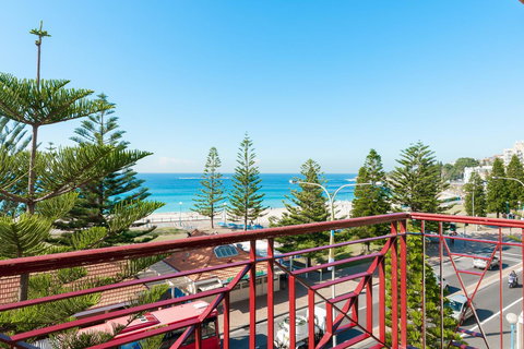 Mad Monkey Hostel Coogee Beach - Accommodation Bookings 7