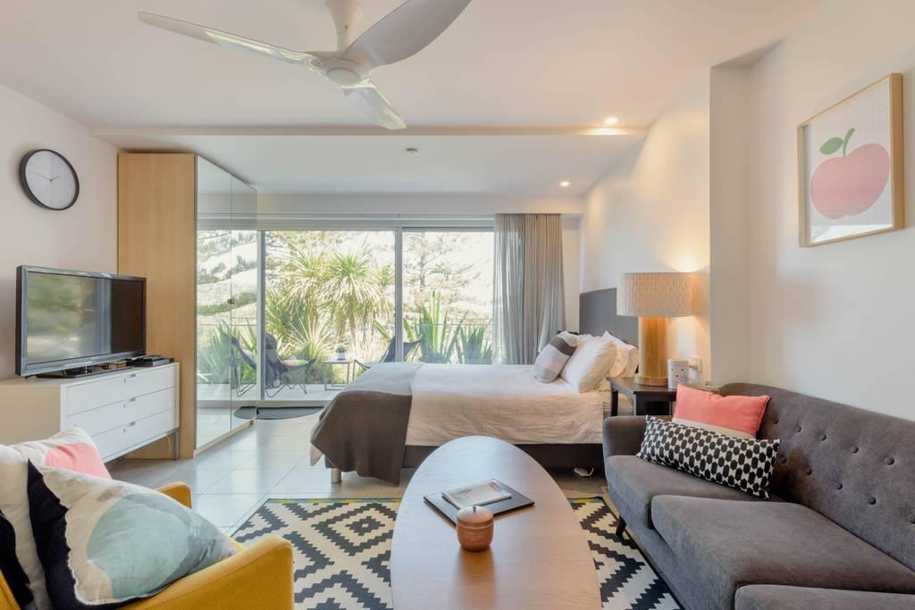  Accommodation Bookings