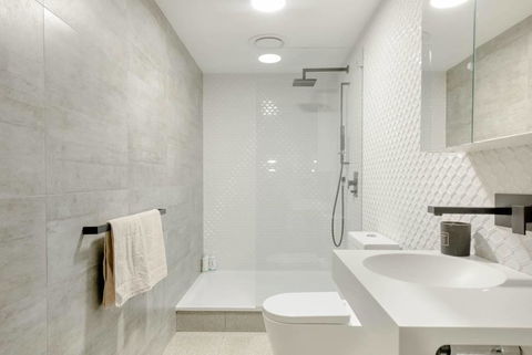 Scandi Beach Apartment - Accommodation Bookings 4