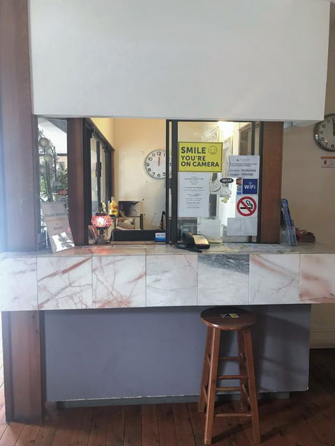 Newtown Cozy Stays - Accommodation Bookings 8