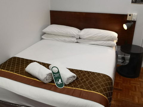 Newtown Cozy Stays - Accommodation Bookings 23