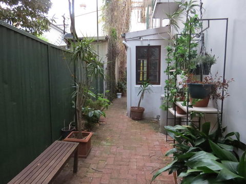 Newtown Cozy Stays - Accommodation Bookings 5