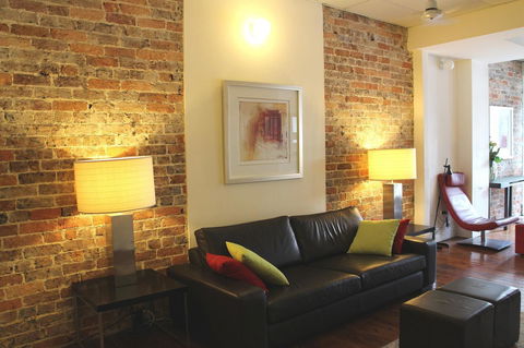 Newtown Cozy Stays - Accommodation Bookings 13