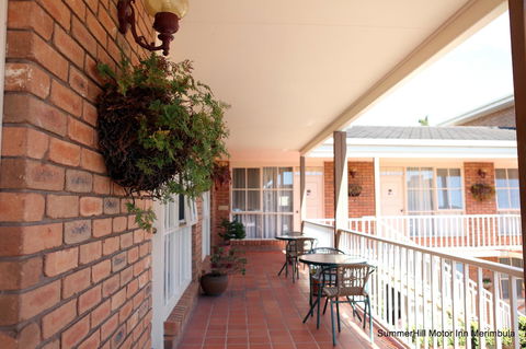 Summerhill Motor Inn - Accommodation Bookings 21