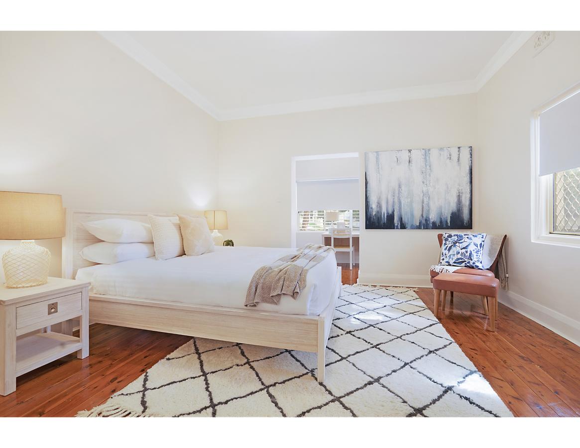 Huge Garden Apartment In The Heart Of Bondi Beach - thumb 8