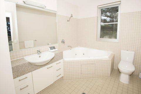 Grandview Apartments - Accommodation Bookings 37