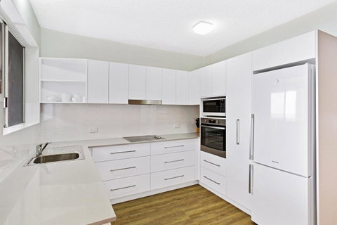 Victoria Parade, Kiah, Unit 10, 53 - Accommodation Bookings 4