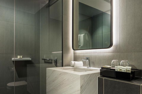 West Hotel Sydney, Curio Collection By Hilton - Accommodation Bookings 4