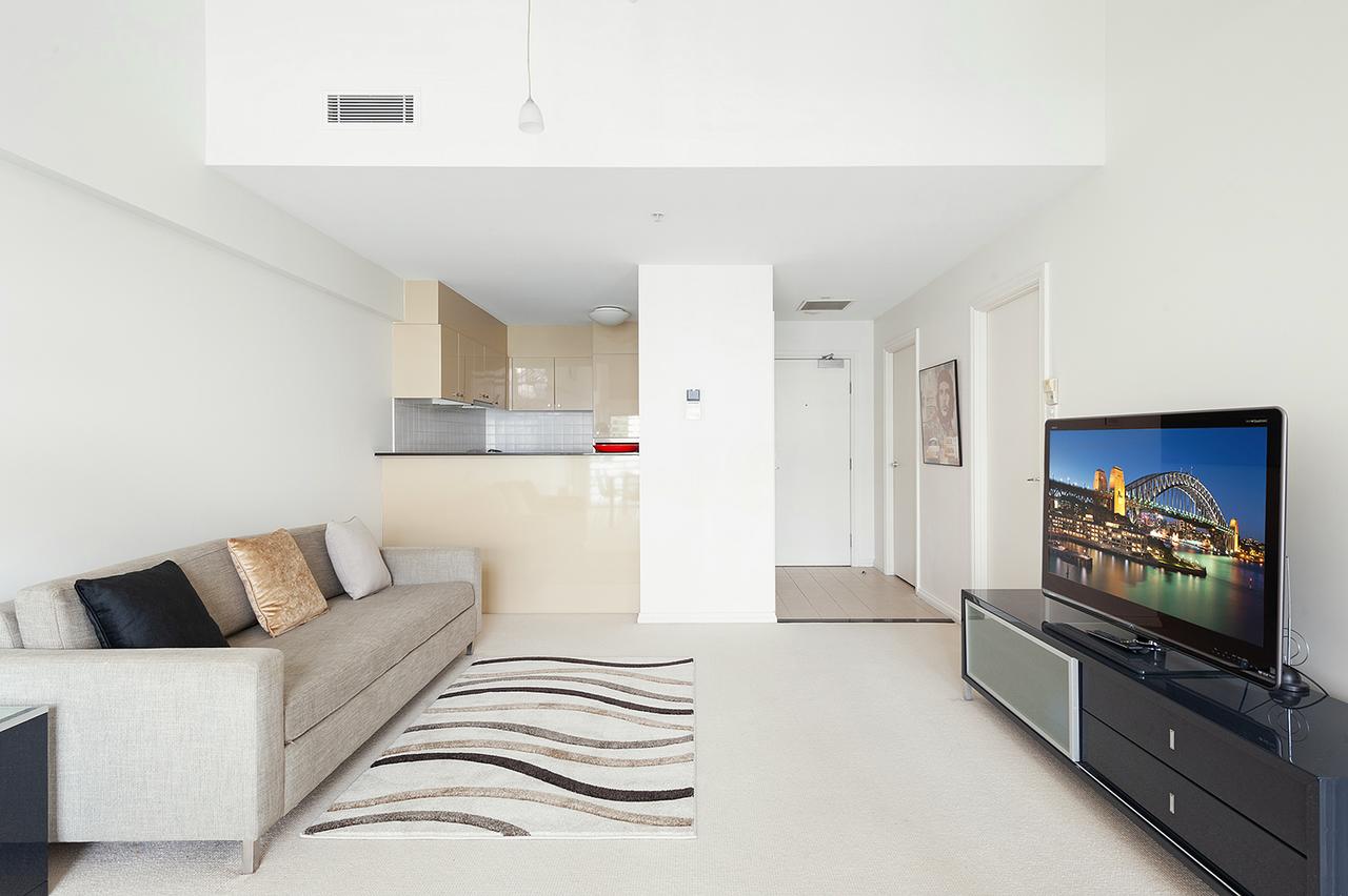 Waterfront Apartment On Sydney Harbour - thumb 7