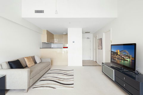 Waterfront Apartment On Sydney Harbour - Accommodation Bookings 7