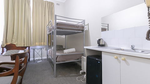 Woolbrokers Hotel - Accommodation Bookings 13