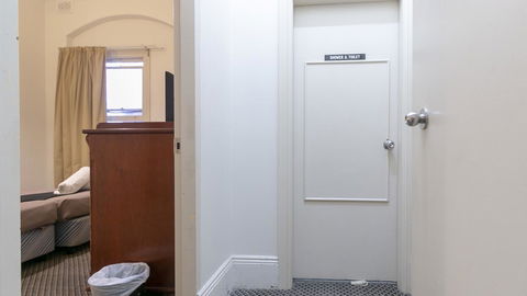 Woolbrokers Hotel - Accommodation Bookings 29