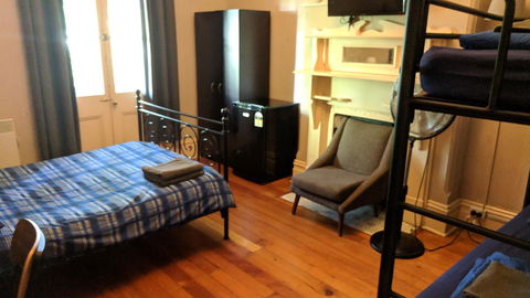 Newtown Backpackers - Accommodation Bookings 23