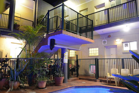 Newtown Backpackers - Accommodation Bookings 1