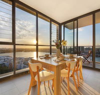 Stunning Sunset Water View 2BEDs on High Rises - Accommodation Bookings