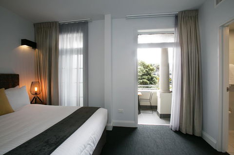 The Lucky Hotel - Accommodation Bookings 25