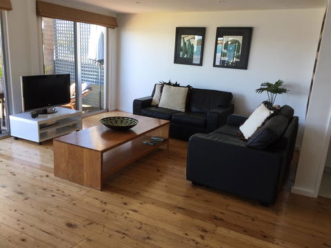 Swan Bay Hideaway - Accommodation Bookings 16