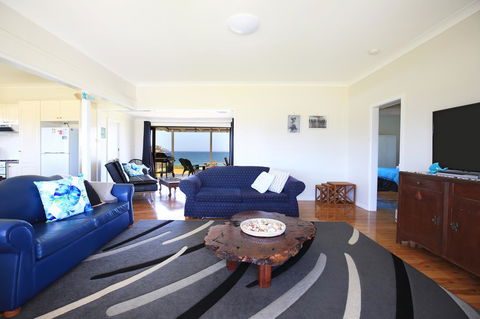Glory @ Culburra - Absolute Beachfront - Pet & Family Friendly - Accommodation Bookings 2