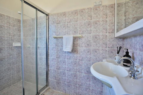 Glory @ Culburra - Absolute Beachfront - Pet & Family Friendly - Accommodation Bookings 9