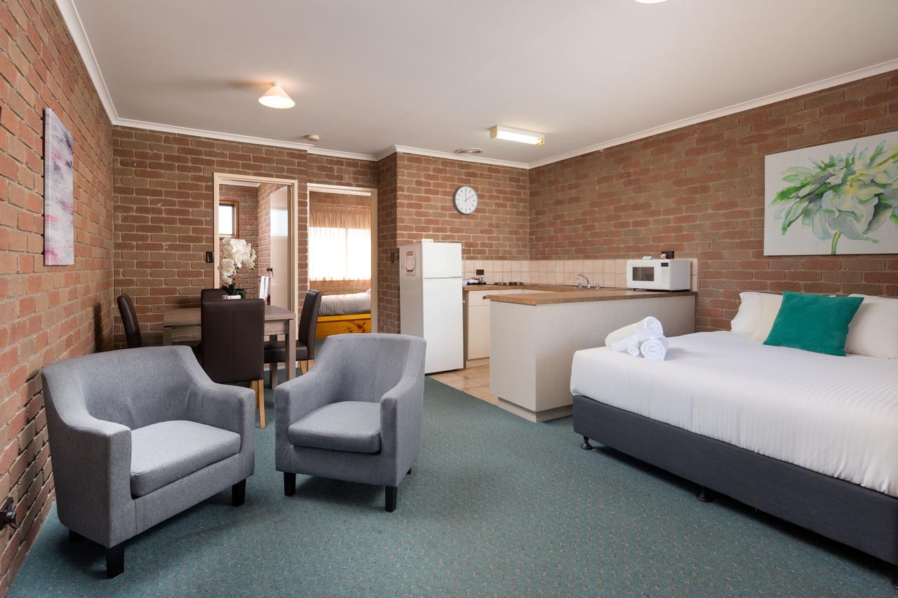 Corowa Bindaree Holiday Park - thumb 0