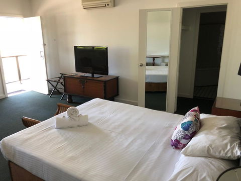 Squid\'s Ink Motel - Accommodation Bookings 36