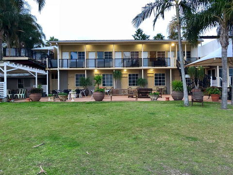 Squid\'s Ink Motel - Accommodation Bookings 2
