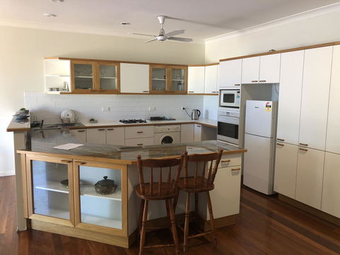 Squid\'s Ink Motel - Accommodation Bookings 16