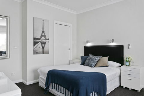 Airport Hotel Sydney - Accommodation Bookings 13