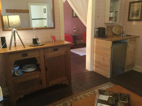 Arcadia - The Barn Cottage & Rosehill Cottage - Accommodation Bookings 23