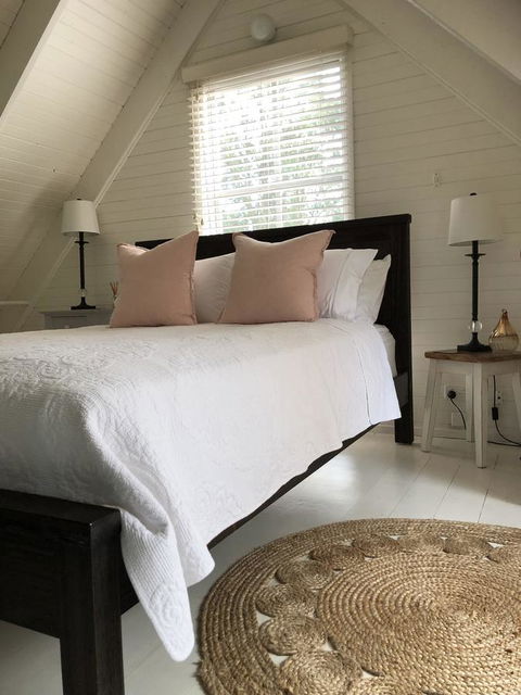 Arcadia - The Barn Cottage & Rosehill Cottage - Accommodation Bookings 5