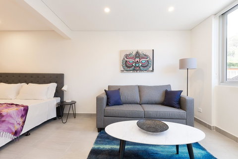 The Merchant Hotel - Accommodation Bookings 24