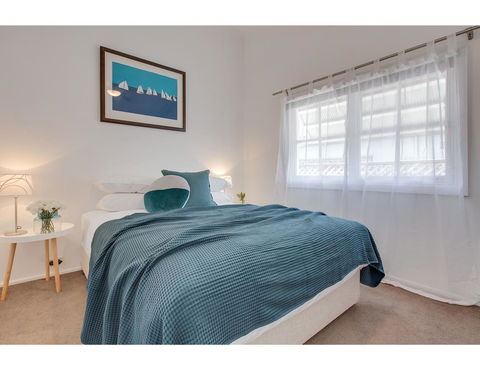Spacious Cottage With Views, 10 Mins From The City - Accommodation Bookings 10