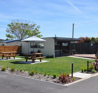 Crestview Tourist Park - Accommodation Bookings