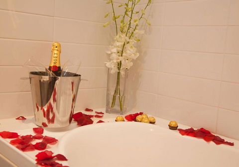 Wine Country Motor Inn - Accommodation Bookings 39