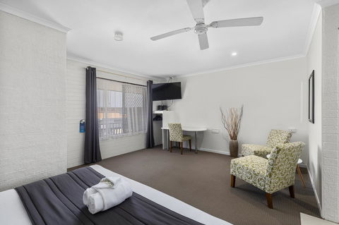 Coastal Bay Motel - Accommodation Bookings 12
