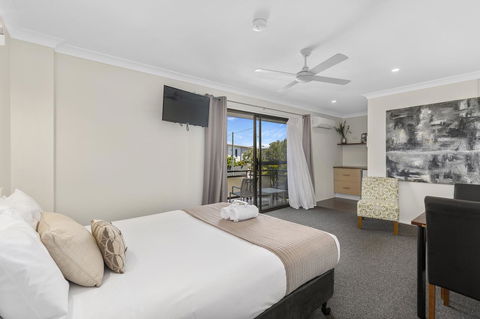 Coastal Bay Motel - Accommodation Bookings 2
