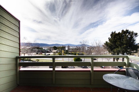Alpine Gables - Accommodation Bookings 3