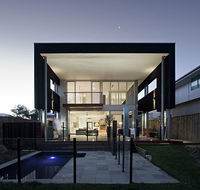 Casuarina Beachfront House - Hostie Properties - Accommodation Bookings