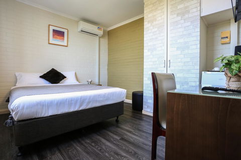 Little Coogee Hotel - Accommodation Bookings 0