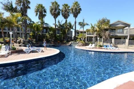 Yarrawonga Waterfront Apartments - Accommodation Bookings 3