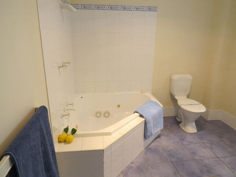BlueWater Apartments - Accommodation Bookings 23