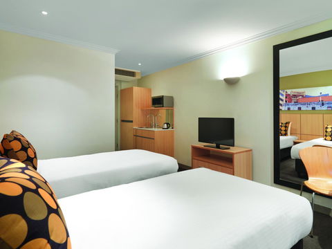 Ibis Styles Sydney Central - Accommodation Bookings 14